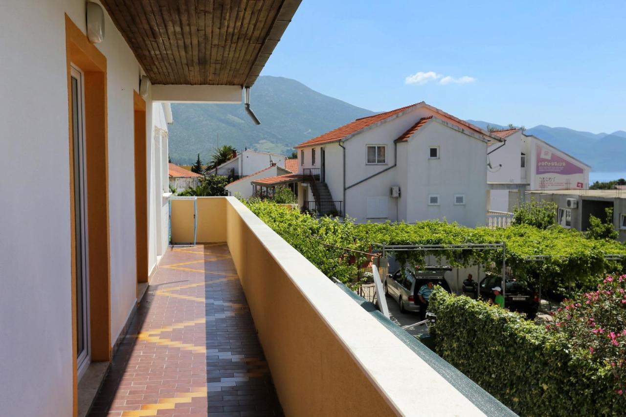 Apartments With A Parking Space Orebic, Peljesac - 10102 Exterior photo